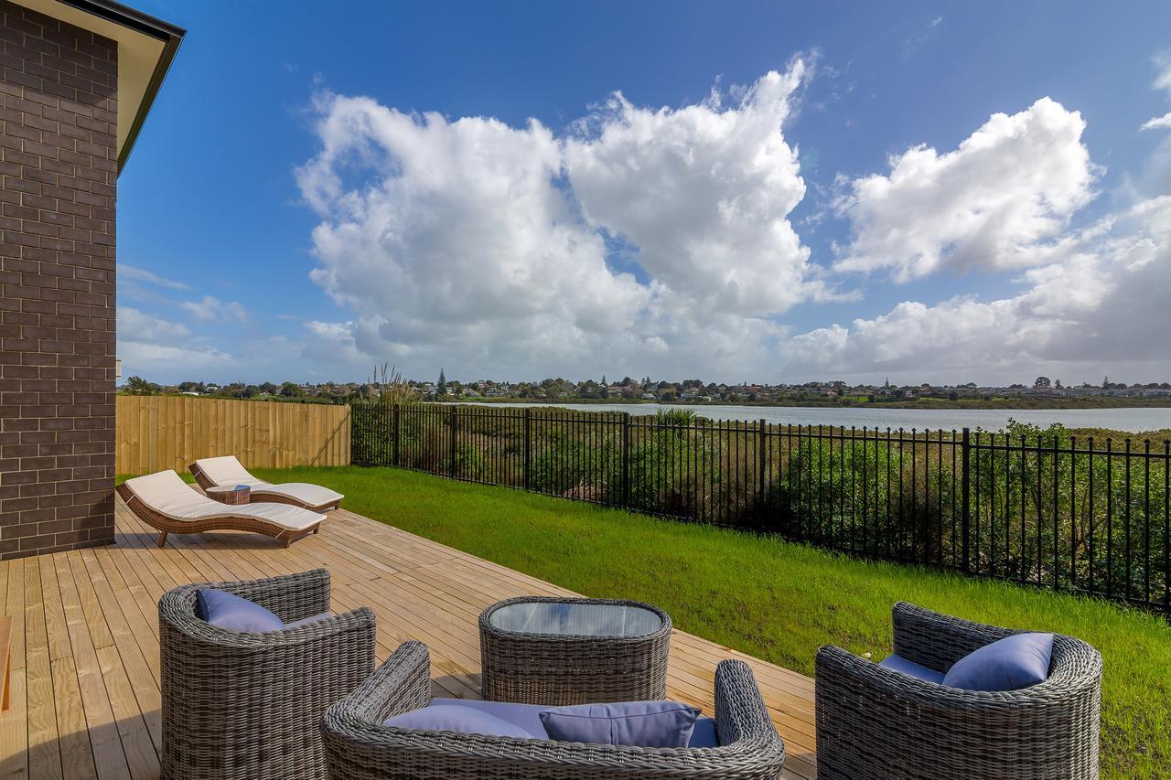 Ot Seaview Villa Auckland Buitenkant foto