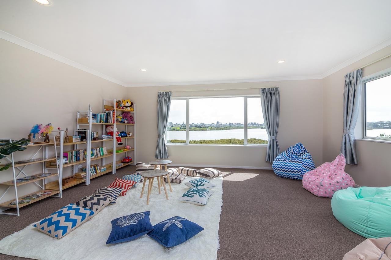 Ot Seaview Villa Auckland Buitenkant foto